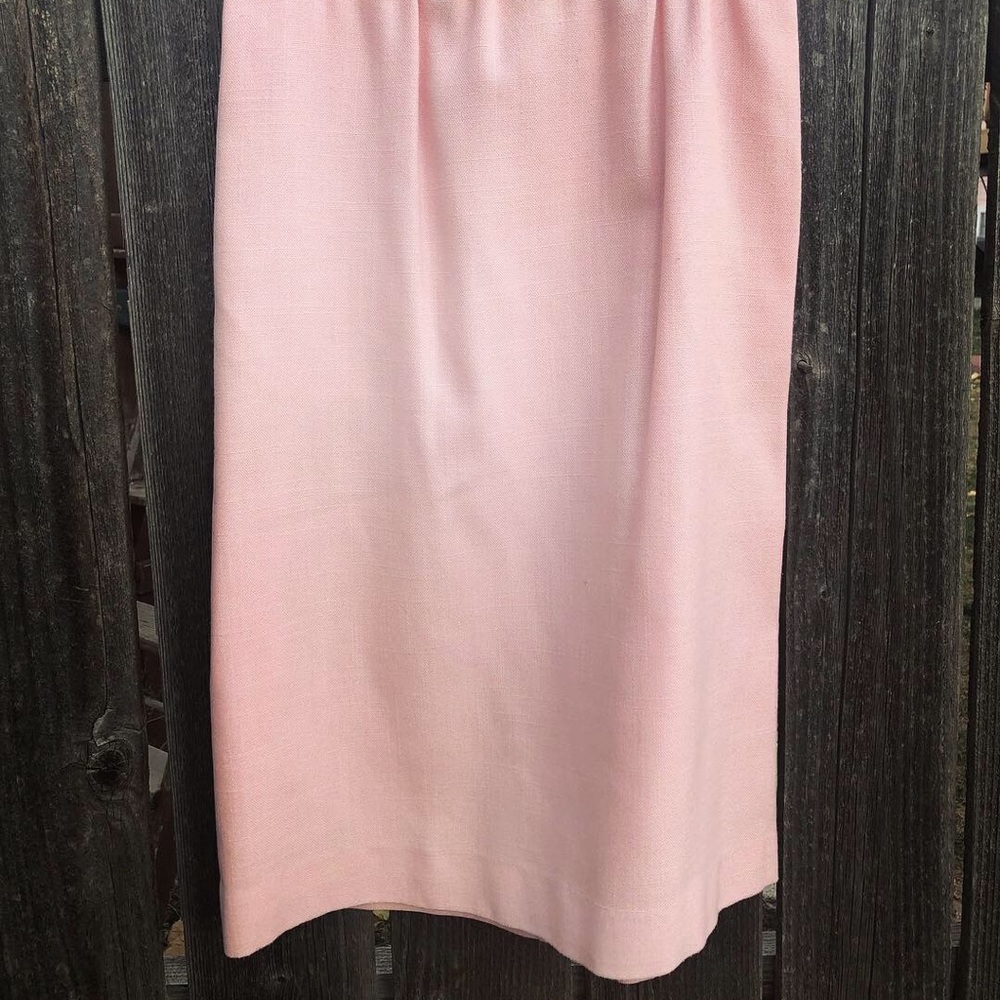 Vintage Women’s Pink Pencil Skirt